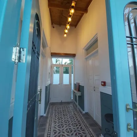 אורחן Magdalene's House לרנקה