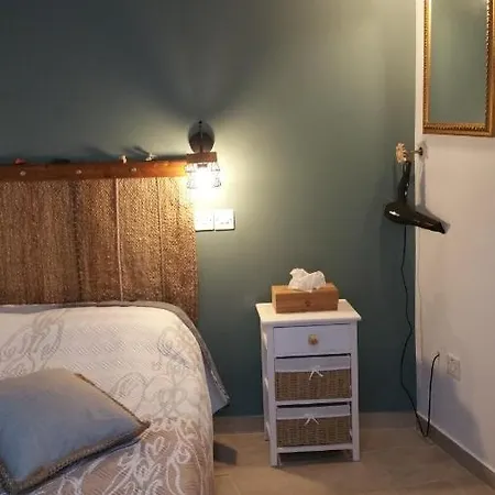 Magdalene's House אורחן 2*