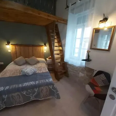 Magdalene's House אורחן 2*