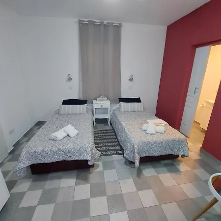 אורחן Magdalene's House 2*