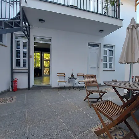 Magdalene's House 2* لارنكا